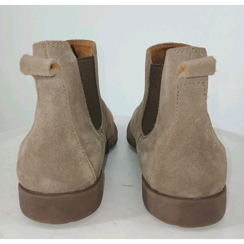Born Mens Brown Suede Chelsea Ankle Booties Comfort Slip On Size 11.5 NEW C134